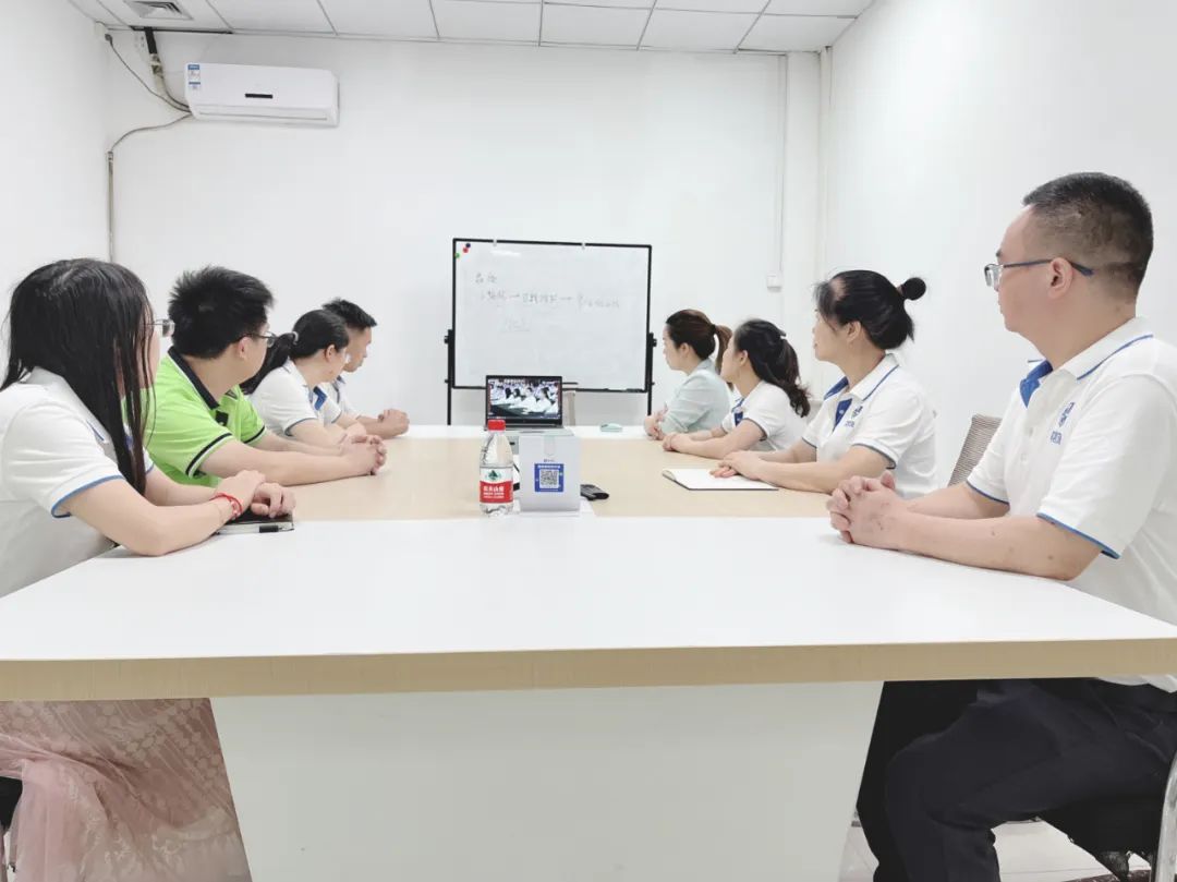 【党团活动】百年青春逢盛世 凝心聚力踏征程——深圳市四川商会团委组织企业收听收看庆祝中国共青团成立100周年大会(图2) 3-220F3141614609.jpg