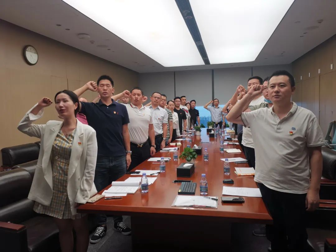 【党团工作】深圳市四川商会党支部第二届二次党员大会顺利召开(图6) 3-220F314202Sc.jpg