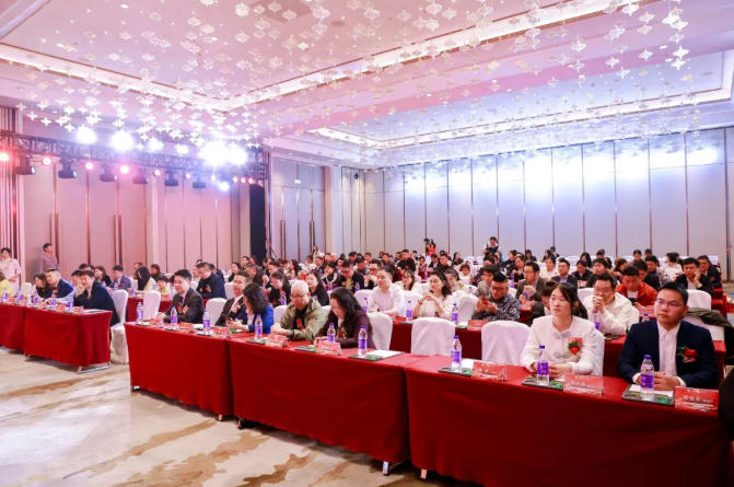 川渝商会携手谱新篇  财税专业委员会正式成立