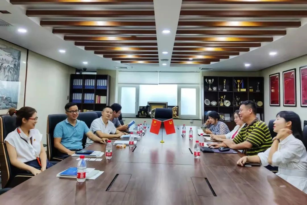 深圳市安全防范行业协会党委与联合党委举办基层党建工作联学座谈交流会(图3) 深圳市安全防范行业协会党委与联合党委举办基层党建工作联学座谈交流会(图3)